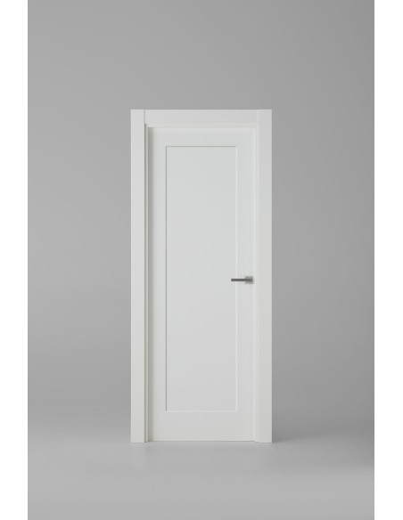 Puerta lacada en blanco modelo 8001